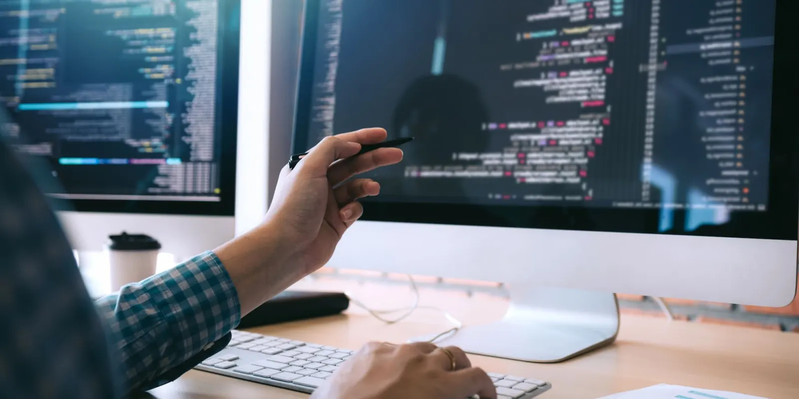 Le piège du "Logiciel fait maison" : Pourquoi vos outils internes détruisent la productivité de votre équipe